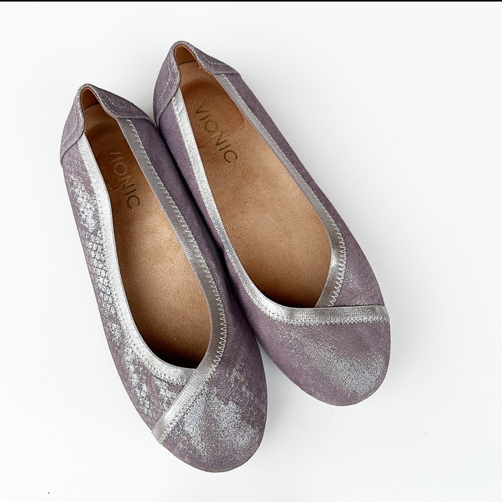 Vionic Spark Caroll Snake Print Ballet Flats Clos… - image 3